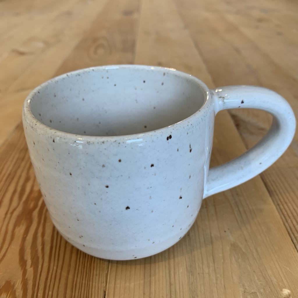 Tasse blanc cru